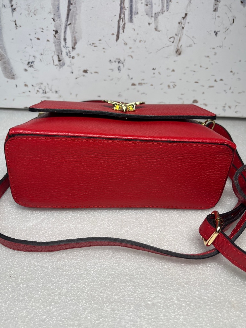 Italian Leather Clutch Crossbody Top Handle Red Bag Bee Closure - Picture 9 of 11